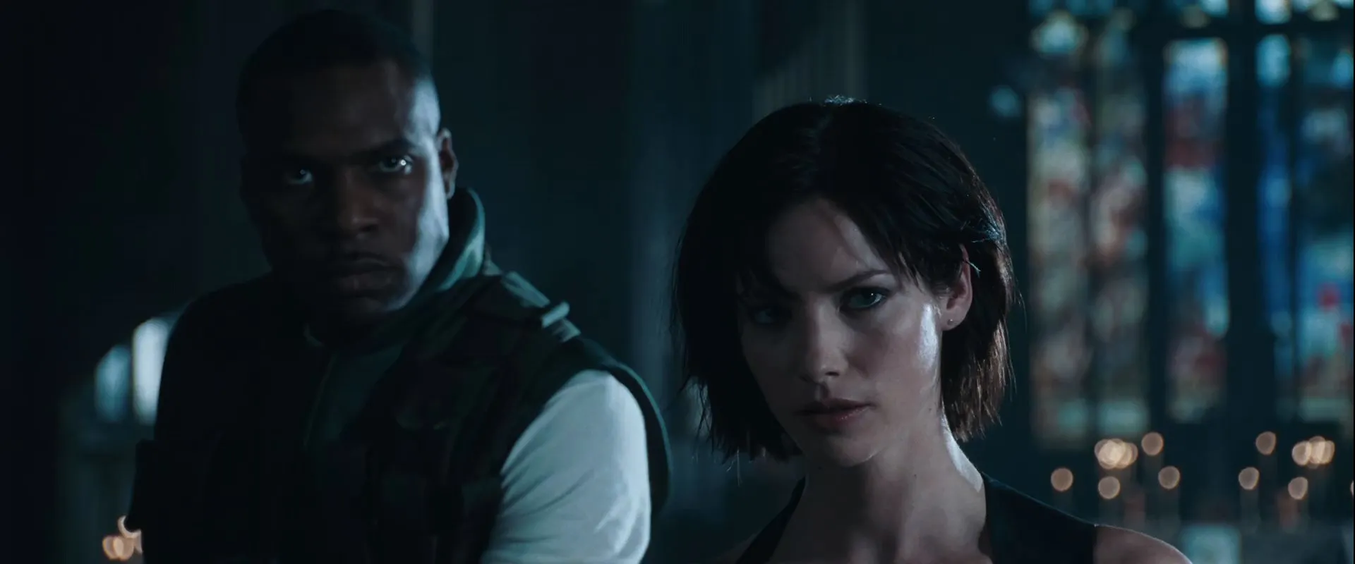 Resident Evil Apocalypse (2004) 100mb Hindi Dual Audio movie Hevc BRRip Download Screenshot